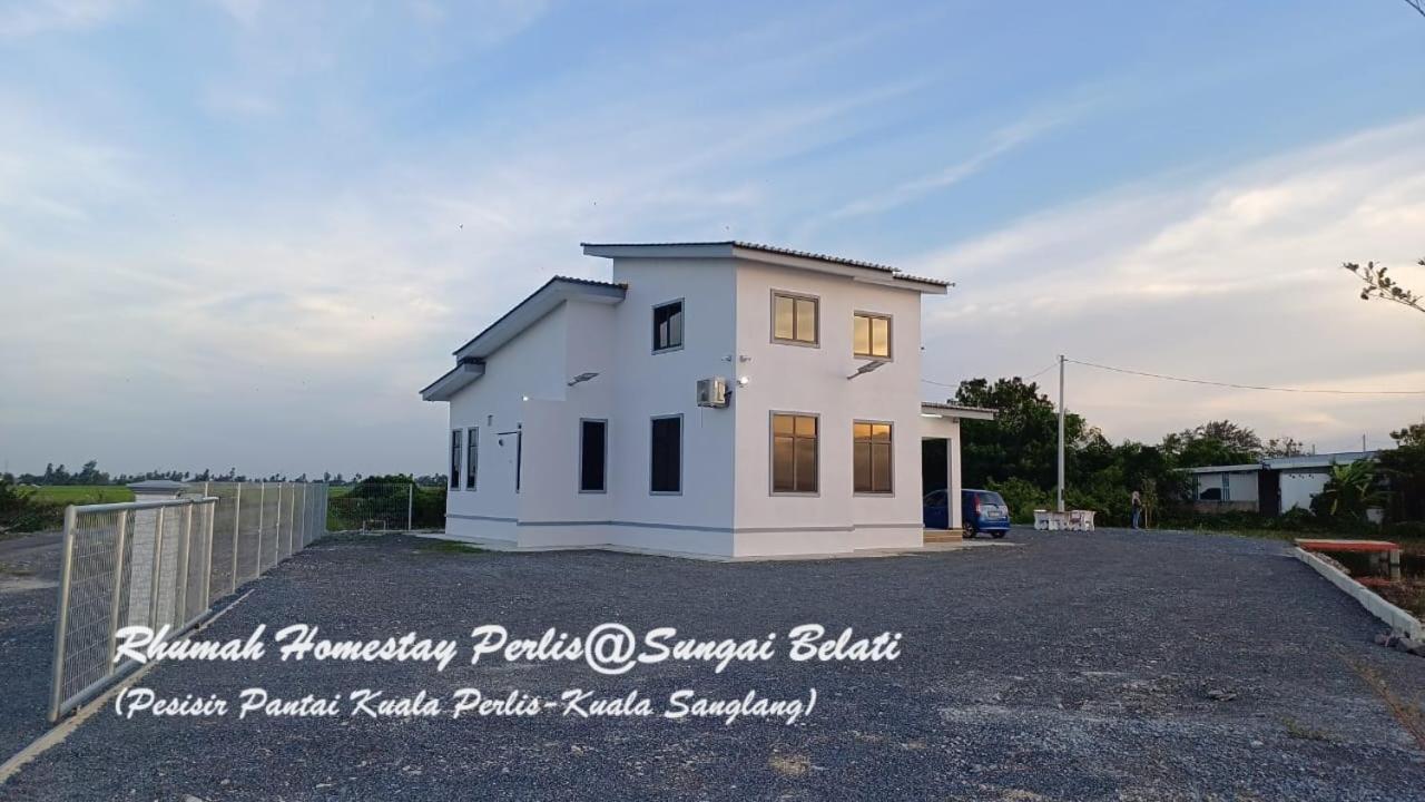 Simpang Empat  Rhumah Sungai Belatiヴィラ エクステリア 写真